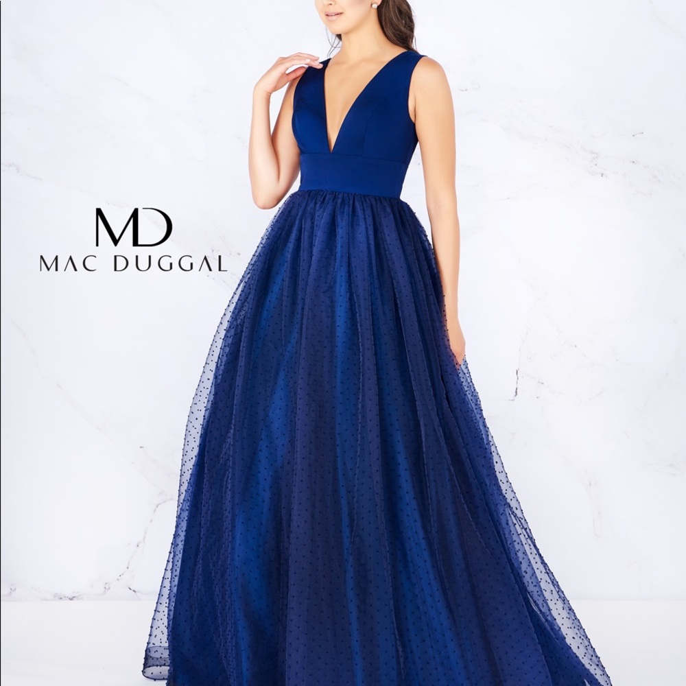 Mac Duggal. Prom Dress